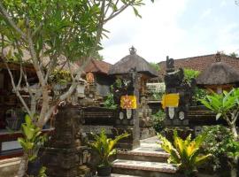 Ubud Tri Upasedana House 2，德哥拉朗的家庭旅館