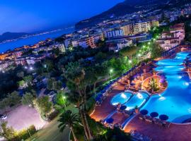 Hilton Sorrento Palace, готель у Сорренто