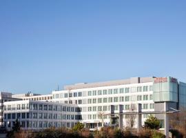 헝지스에 위치한 호텔 Hilton Garden Inn Paris Orly Airport