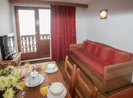 Apartment in Chalet at 250 m from ski lift