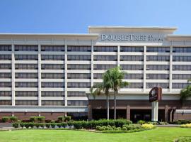 DoubleTree by Hilton New Orleans Airport, viešbutis mieste Keneris