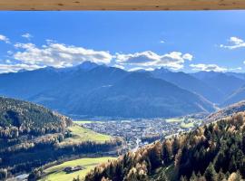 Vipiteno में, होटल Schallerhof Sterzing - Deine Auszeit mit Ausblick in unseren Ferienwohnungen auf dem Bergbauernhof in Südtirol