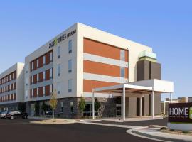 Home2 Suites By Hilton Longmont, hotel Longmontban