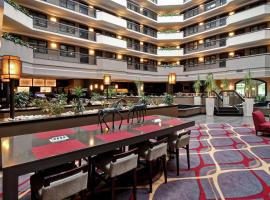 Embassy Suites by Hilton Dulles Airport, ξενοδοχείο σε Herndon