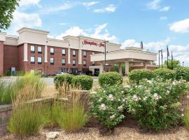 Hampton Inn Akron-South, hotell i Akron