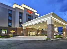 Hampton Inn Blue Ash/Cincinnati, OH, хотел в Блу Аш