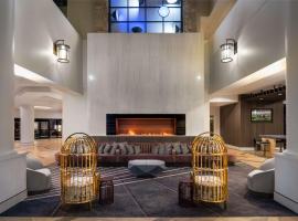 Hilton Lexington Downtown: Lexington şehrinde bir otel