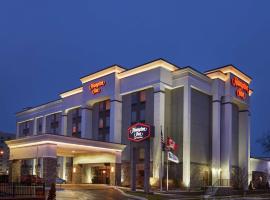 Hampton Inn Niagara Falls, hotel en Niagara Falls