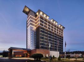 Doubletree By Hilton Raleigh Crabtree Valley, hotel di Raleigh