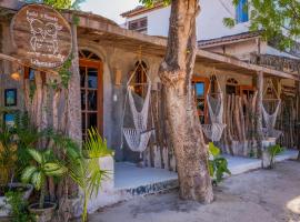 LaTaperaJeri Hostel, hotel u gradu 'Jericoacoara'