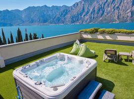 Wind Hotel, hotel de playa en Malcesine