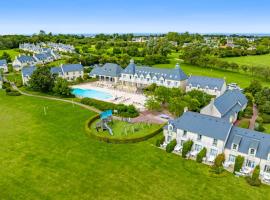 Résidence PIERRE & VACANCES I Le Green Beach – hotel w mieście Port-en-Bessin-Huppain