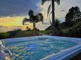 Summerspring Beachfront Accommodation, pet-friendly hotel sa Takaka