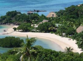 Navutu Stars Resort, resort em Matayalevu