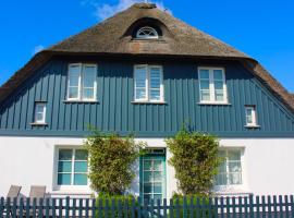 Landhaus am Meer - Whg 3 Liinsand, hotel u gradu 'Utersum'