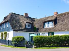 Landhaus am Meer - Whg 2 Süderaue, hotel u gradu 'Utersum'