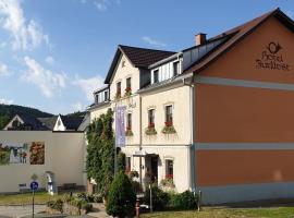 Hotel zur Post, hotel a Klingenthal