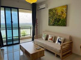 Forest city Sea view homestay, hotel u gradu 'Gelang Patah'