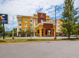 Comfort Suites Denham Springs, hotel u gradu 'Denham Springs'