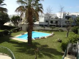 Apartamento com Piscina junto a Praia - Alvor