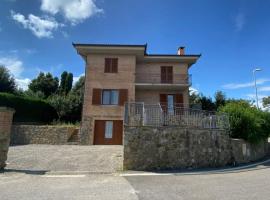 Casa Vacanze la Pineta, apartmen di Montalcino