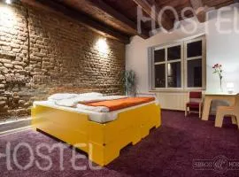 3 Bros' Hostel Cieszyn