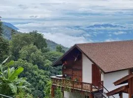 Baan Nhuer Mek บ้านเหนือเมฆ Coffee and Desk on the Cloud