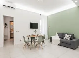 The Best Rent - Bright flat near San Pietro