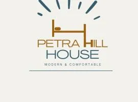 Petra Hill