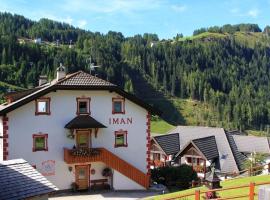 Bed and Breakfast Iman, hotel u Santa Cristini in Val Gardena