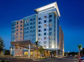 Hyatt House across from Universal Orlando Resort