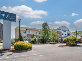 Fairfield Inn & Suites Cherokee, khách sạn ở Cherokee