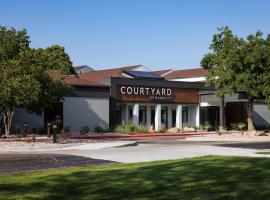 Courtyard Denver Tech Center, hotel i Greenwood Village