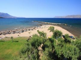 Nautilus Bay Hotel, hotel em Kissamos