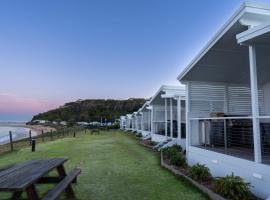 Blue Lagoon Beach Resort, hotel di The Entrance