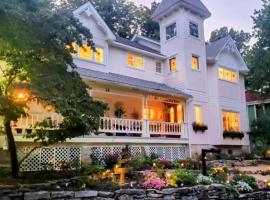 Inn at Rose Hall, bed and breakfast en Eureka Springs