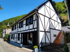 Ferienwohnung 'Unter der Burg', hotel din Brodenbach