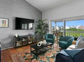 BRAND NEW, Water Views, 2 BD Condo