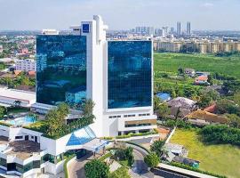 Viesnīca Novotel Bangkok Bangna pilsētā Bangna