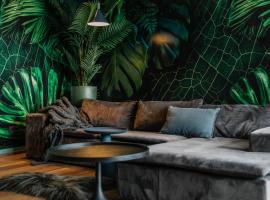 Exklusive Design Appartement Palm Paradise Neubau，位于普丰斯塔特的酒店