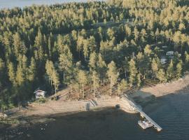 Mellanströms Stugby, stuga i Arjeplog