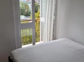 Comfy Room near Metro & Airport