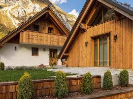 Bohinj में PRIVILLAGE Stare - Villa & Chalet, cabin