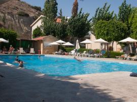 Kotzias Beach Apartments, hotel v destinácii Pissouri