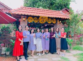 Hue Lotus Homestay, hotel u gradu Hue