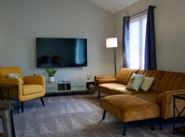 Cloud's Bnb - The Signature Suite, for cooks., hotel din Elizabethtown