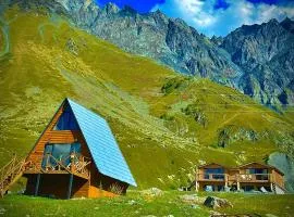 Alone Cottage Kazbegi