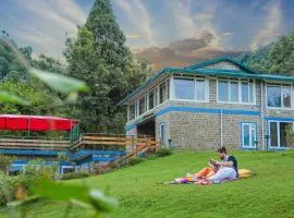 SaffronStays Kasauli Estate