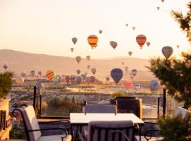 Cappadocia Fairy Chimneys Selfie Cave Hotels - Special Class, hotell sihtkohas Uçhisar