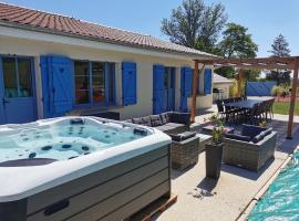 Spa viesnīca Gîte indépendant avec SPA, jardin, terrain de pétanque, proche vignoble du Champagne à Colombey - FR-1-611-45 pilsētā Kolombē Ledezegliza